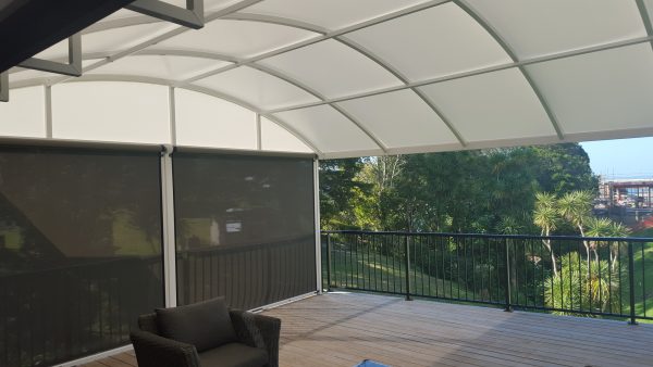 gemotoriseerde buitenzonwering met zijsporen kosten
