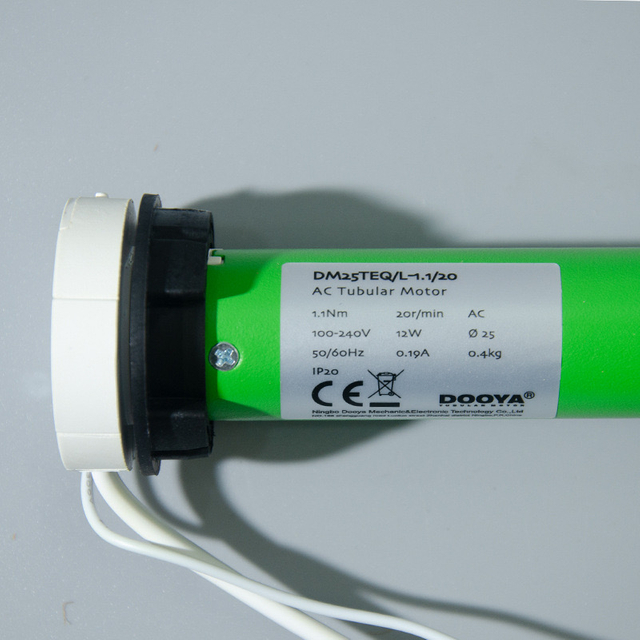 Afstandsbediening op batterijen 25 mm DOOYA DM25TEQ