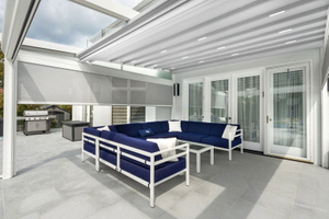 14 ft terrasrolscherm buiten